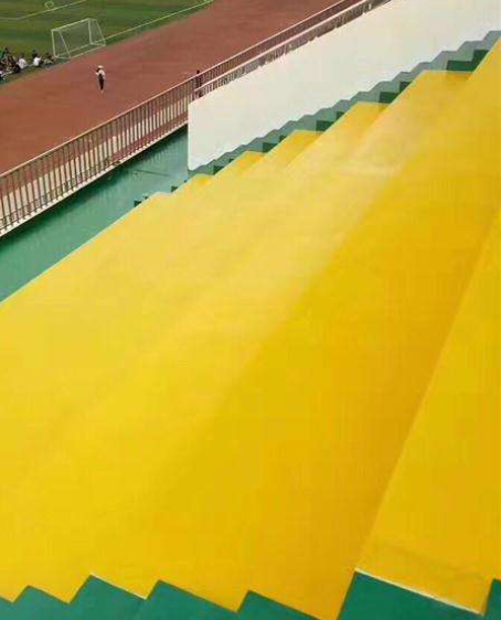 新龙球场台阶翻新修补改造